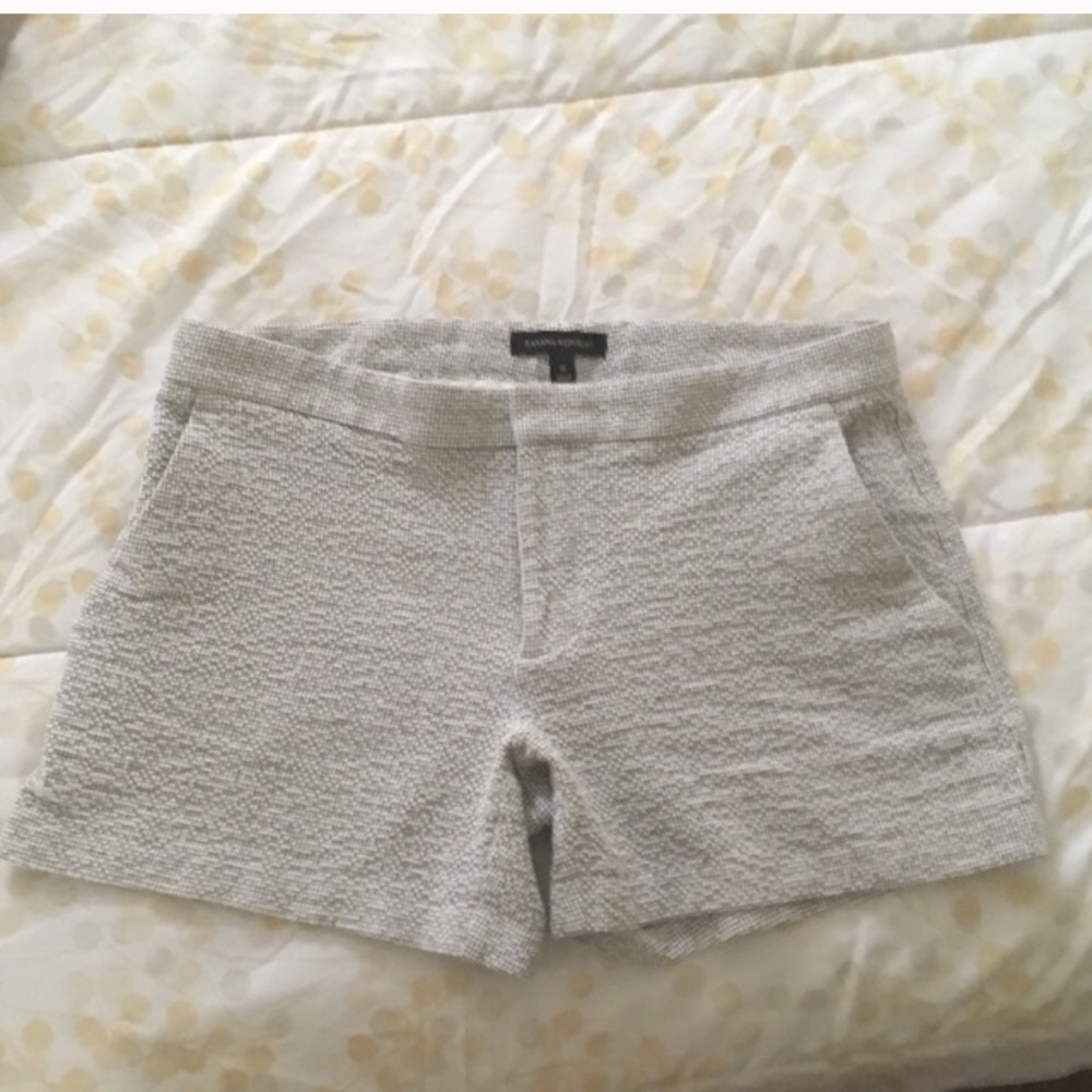 Banana Republic textured black and white shorts